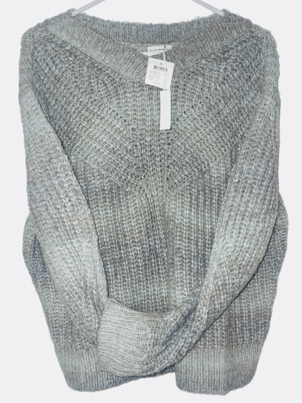 Club Monaco Italian Watercolor Yarn Chunky Knit V-Neck Oversized Sweater NEW!!